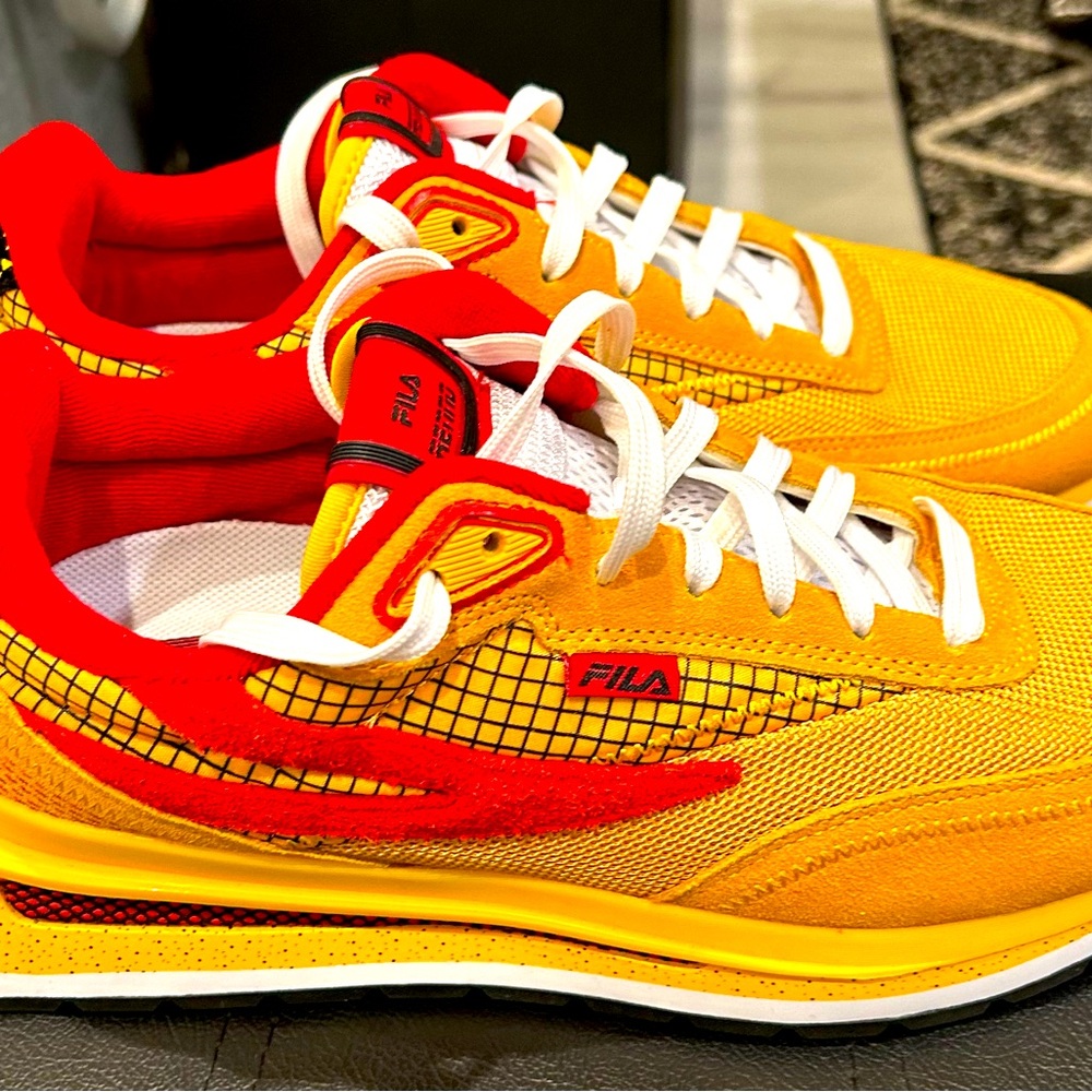 Brand new FILA “Renno 1911” Shoes (Rare)